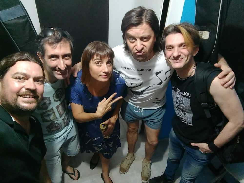 LIVERBIRD en gira